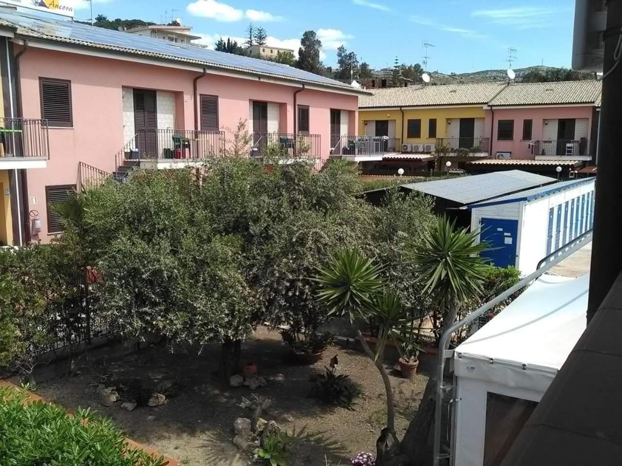 Andrea Case Vacanze L'Ancora Porto Empedocle Exteriör bild